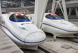 高鐵、動(dòng)車(chē)、機車(chē)